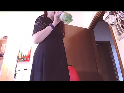 ❤️ Paklusni vergė, mėgstanti nešvarias ir sultingas kelnaites, priversta masturbuotis pažiūrėjusi šį vaizdo įrašą! ❤️ Porno prie mūsų