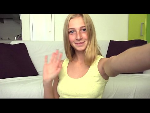 ❤️ Kai man nuobodu, tingiai masturbuoju savo rožinę putytę ❤️ Porno prie mūsų