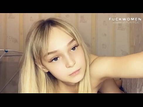 ❤️ Nepasotinama moksleivė suteikia gniuždantį pulsuojantį oralinį kremą klasės draugei ❤️ Porno prie mūsų